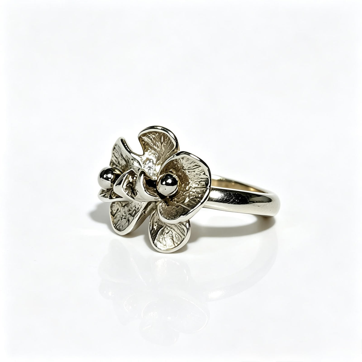Rock'n Roll Orchid Ring